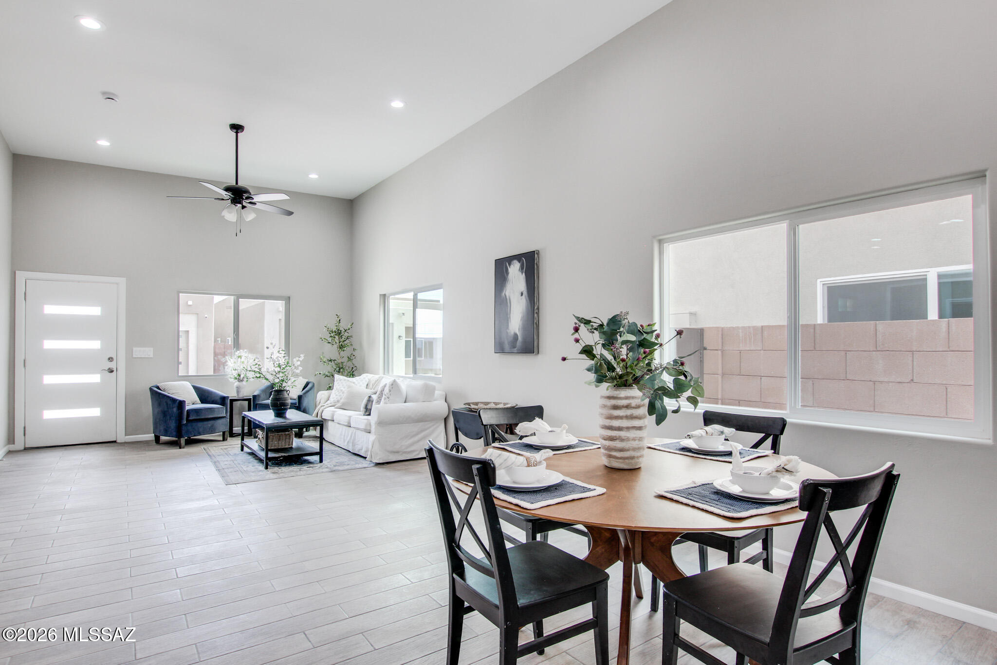 4213 N Lulu Court
