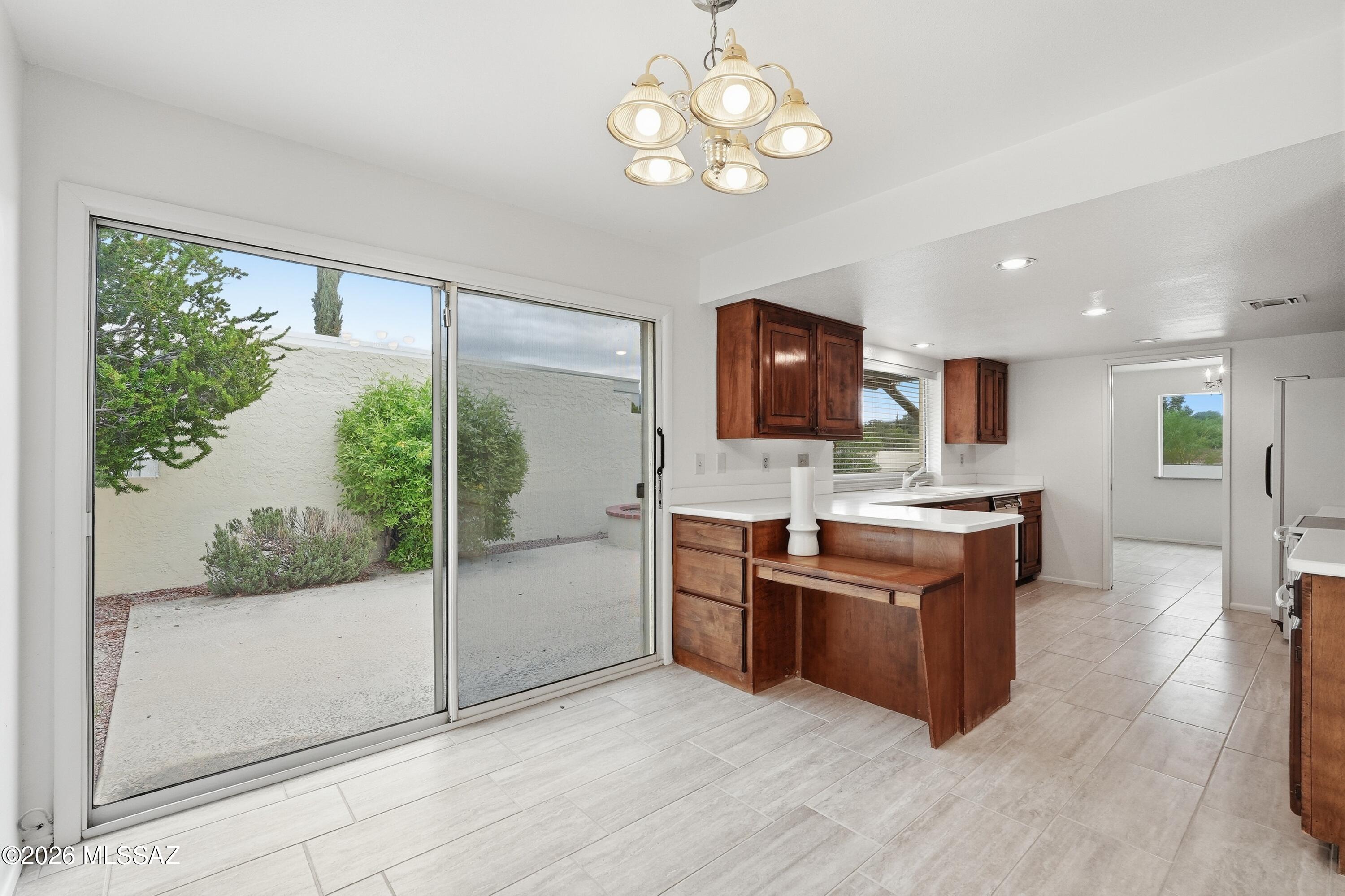 7912 N Casas Cameo
