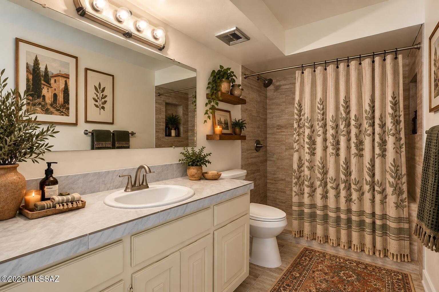 7912 N Casas Cameo