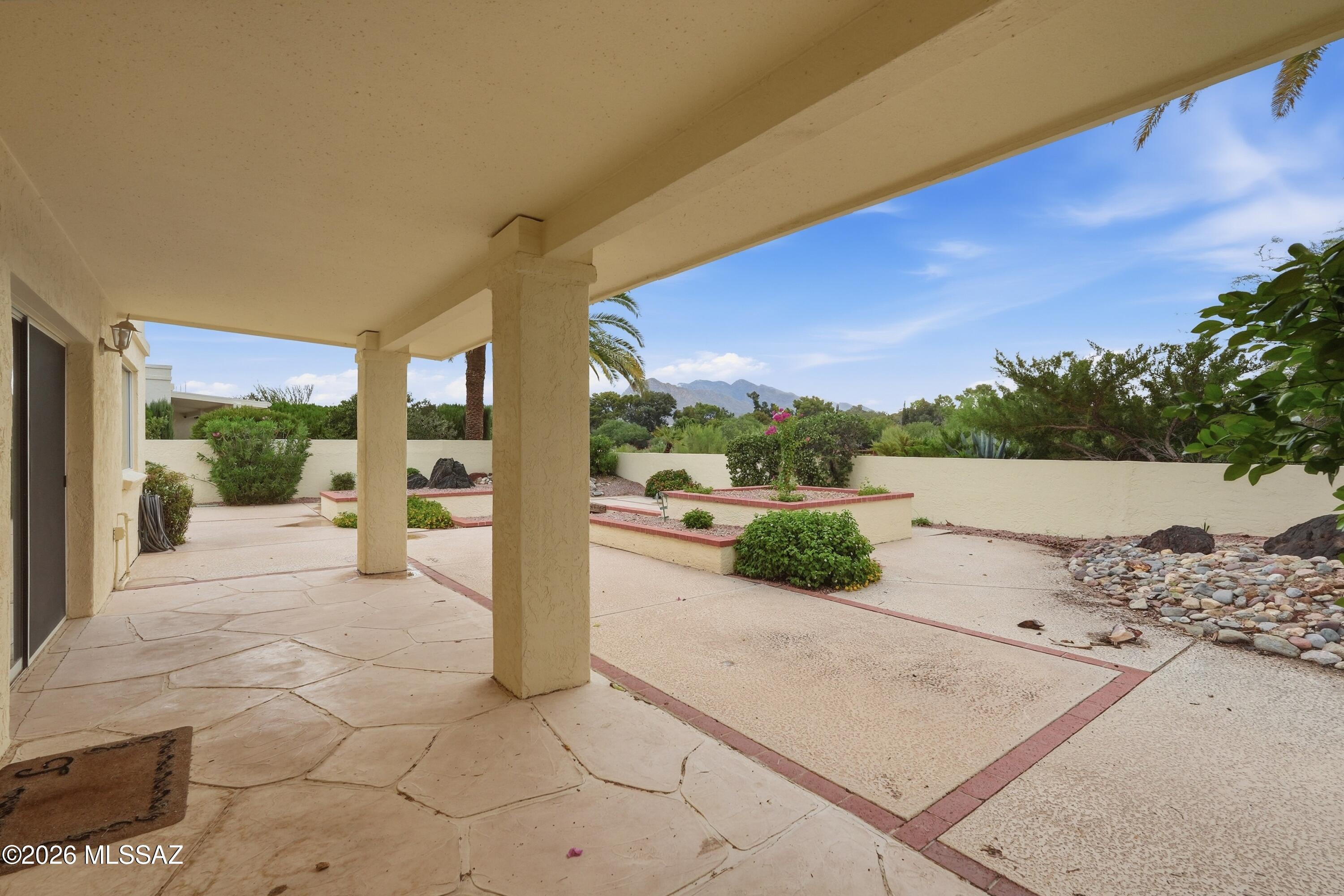 7912 N Casas Cameo