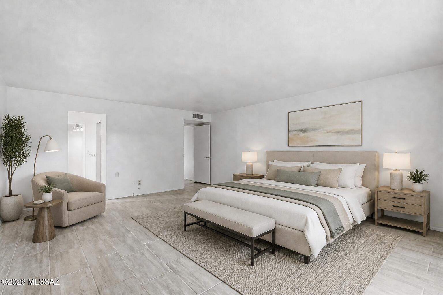 7912 N Casas Cameo