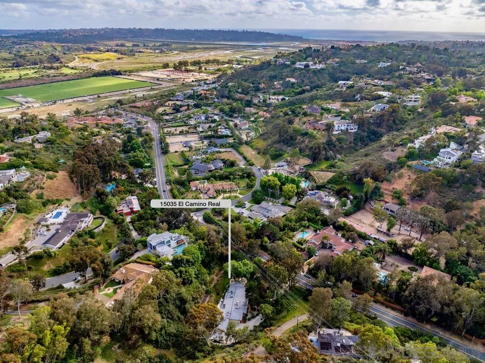 15035 El Camino Real