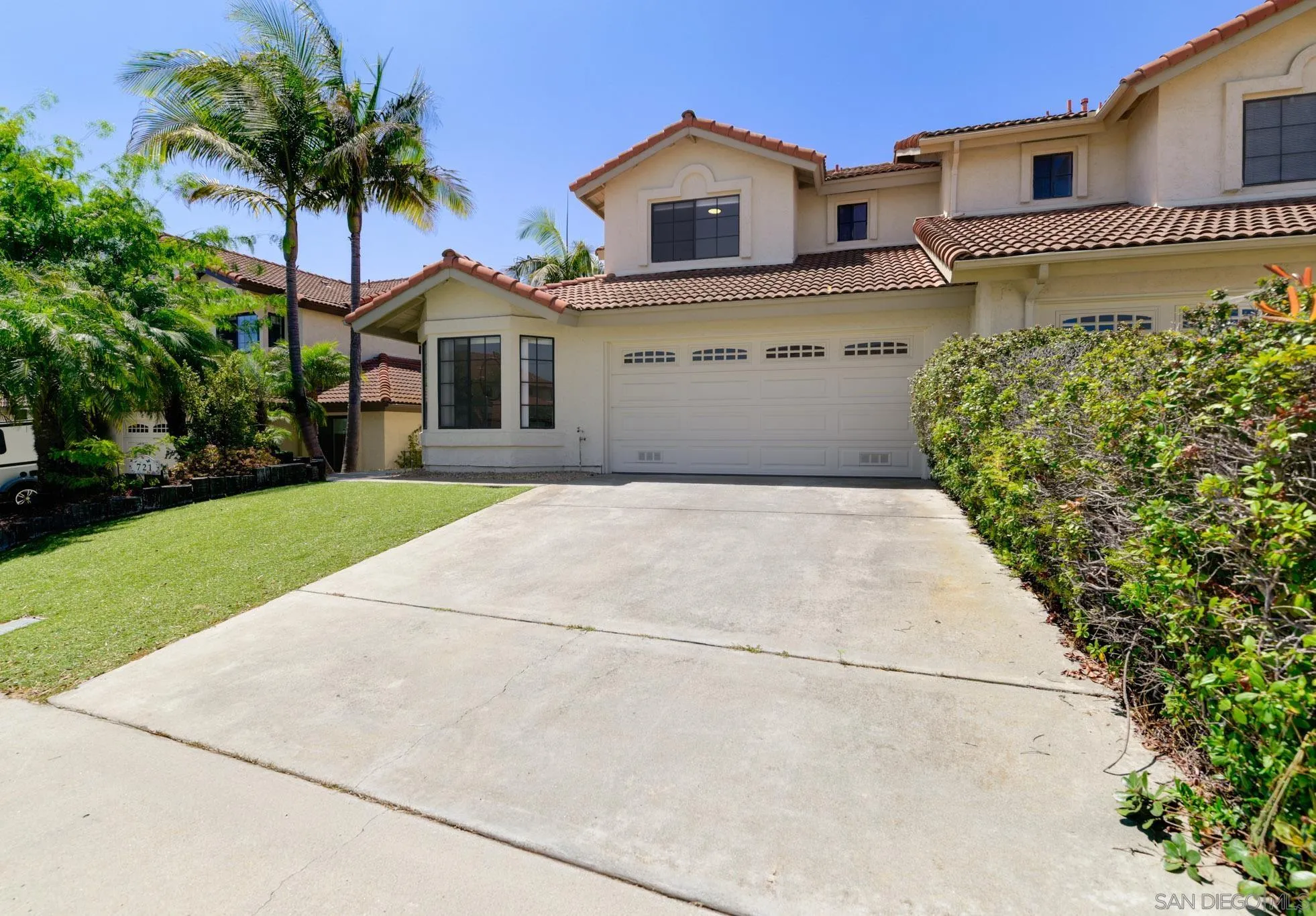 721 Summersong Ln