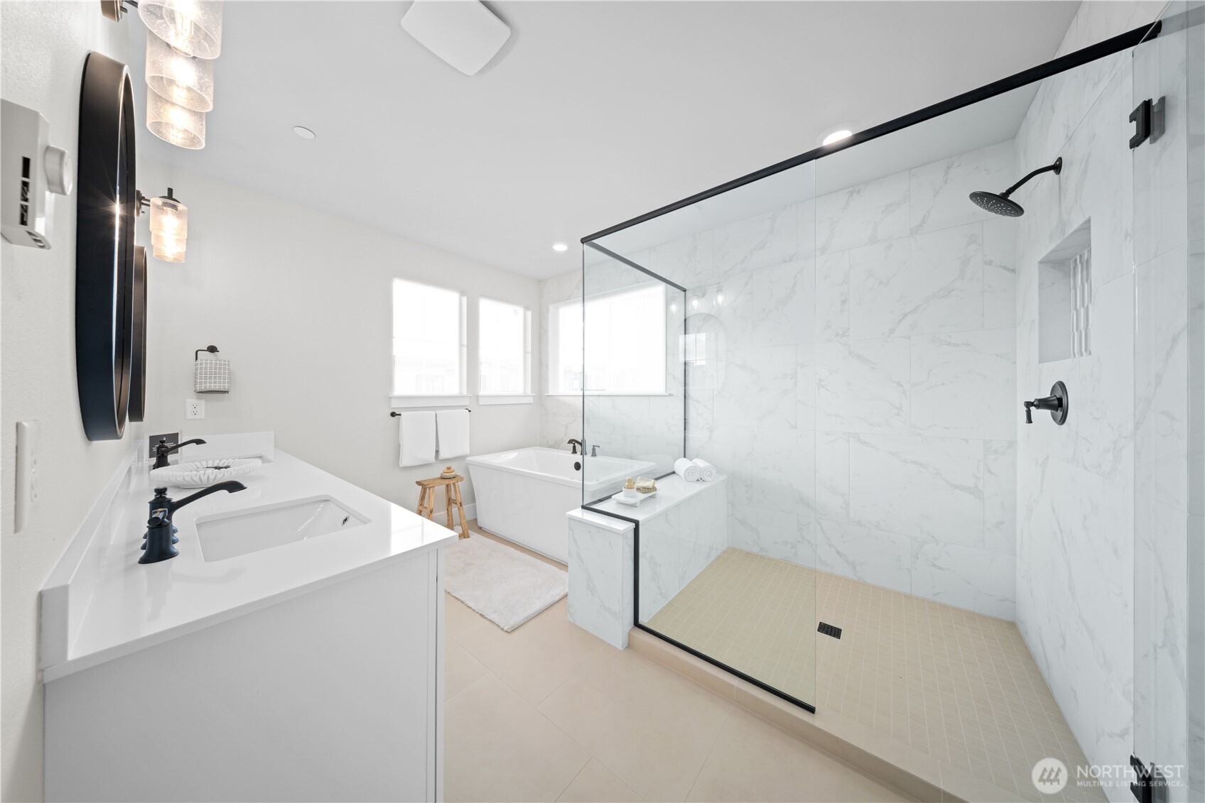 14332 148th Place NE Unit: 25