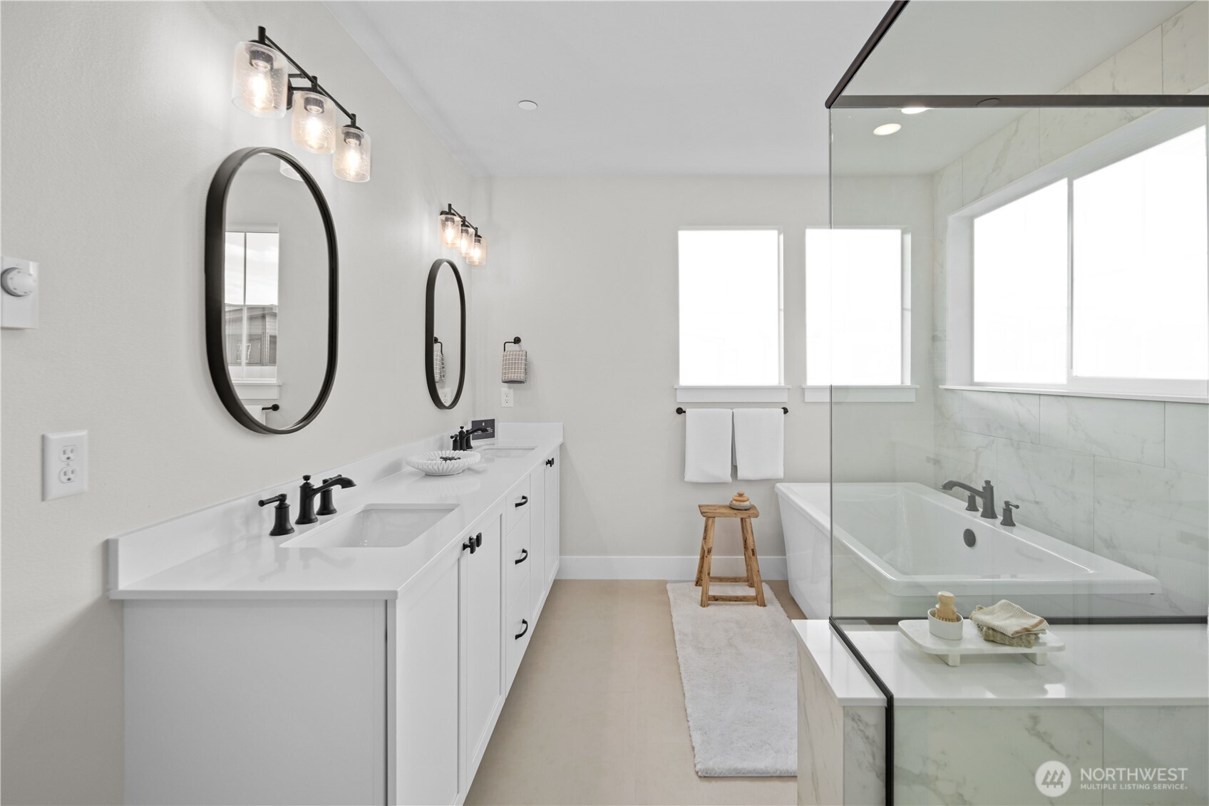 14330 148th Place NE Unit: 27