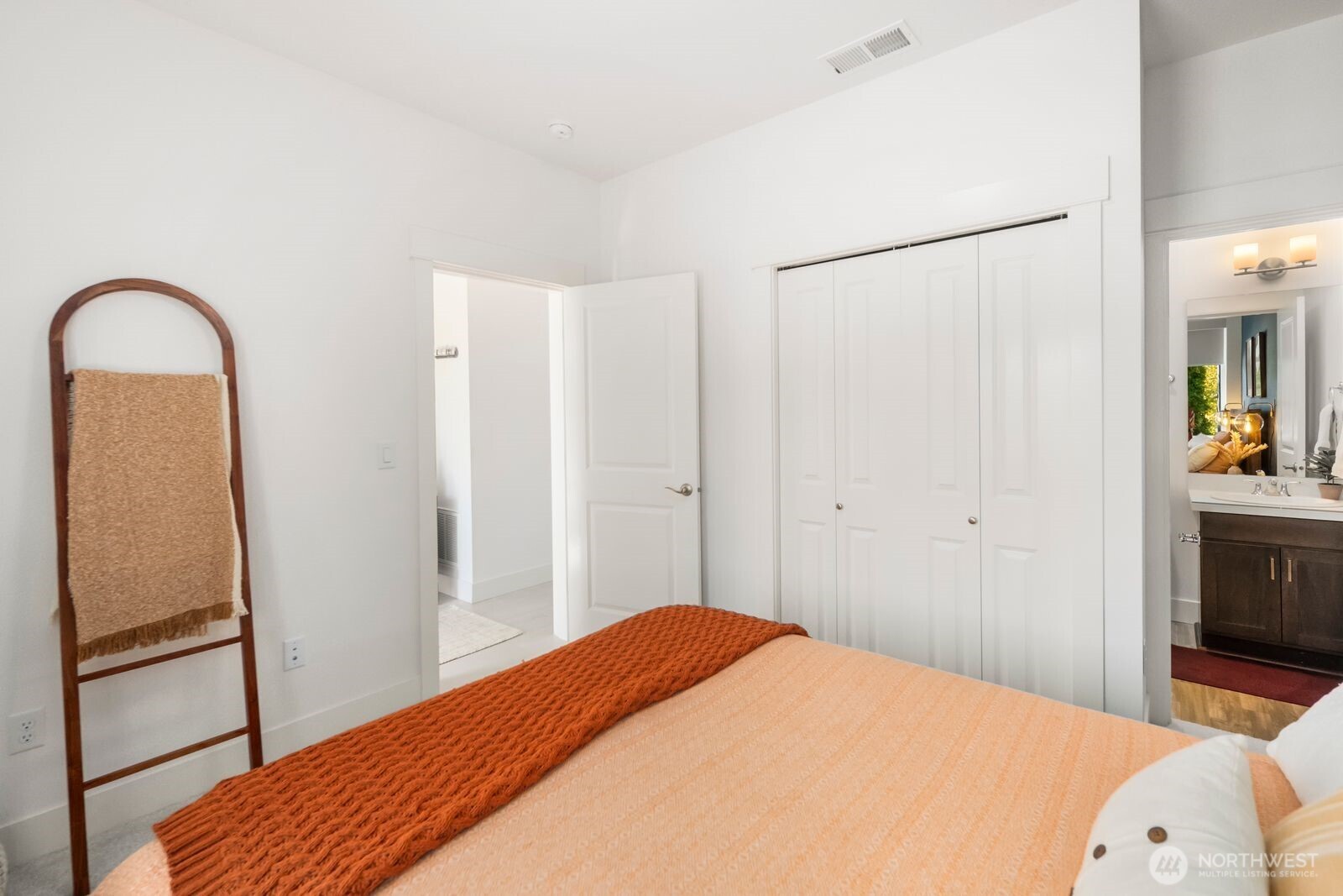 26602 NE Big Rock Rd Unit: 104