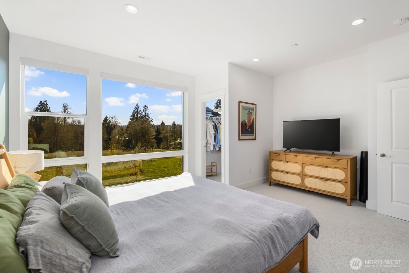 26602 NE Big Rock Rd Unit: 104