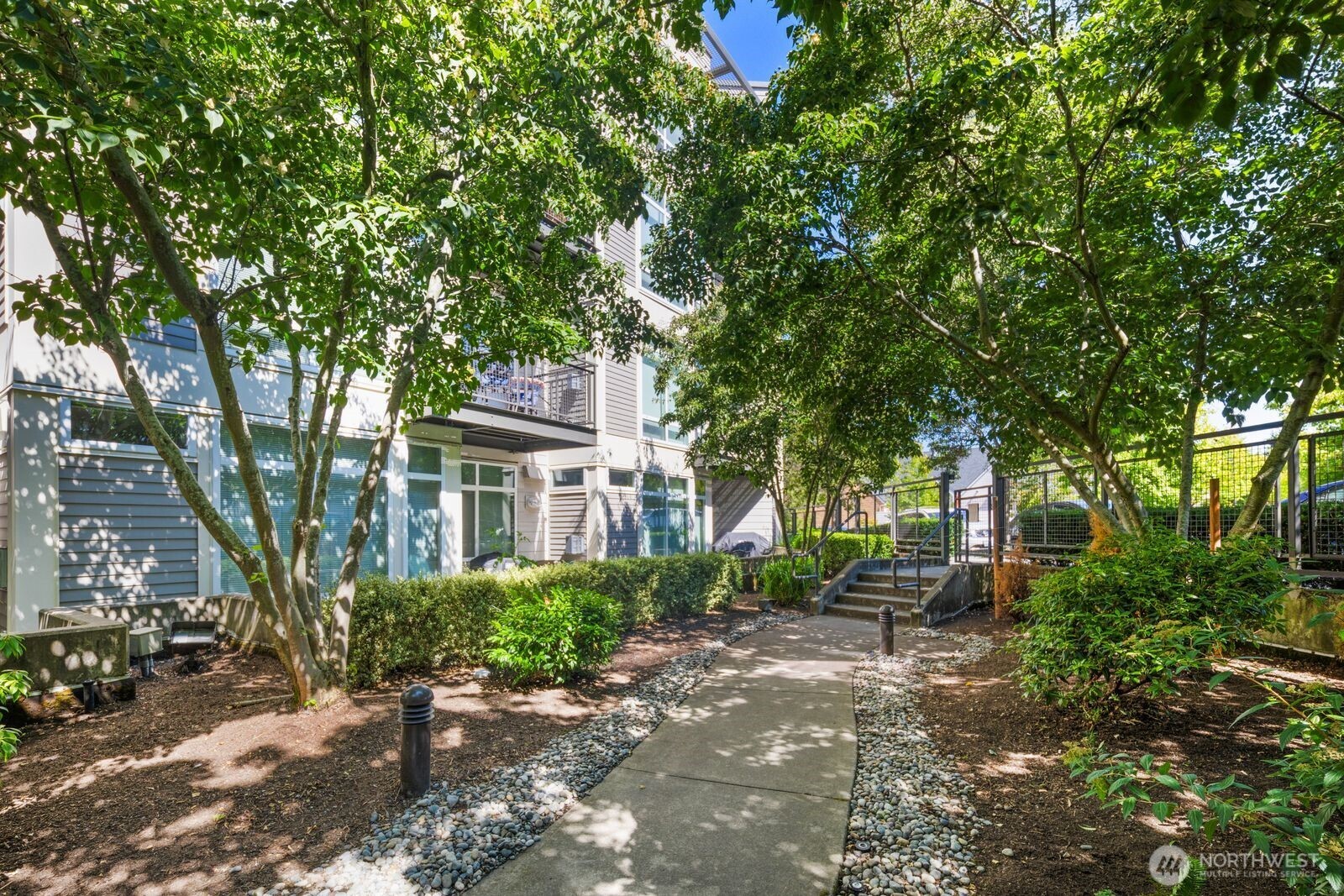 211 Kirkland Ave Unit: 223