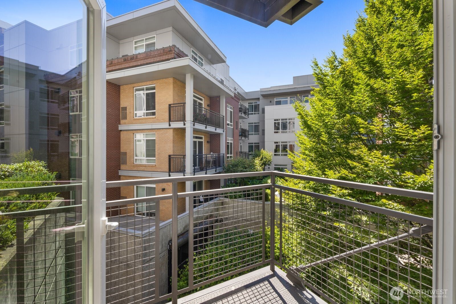 211 Kirkland Ave Unit: 223