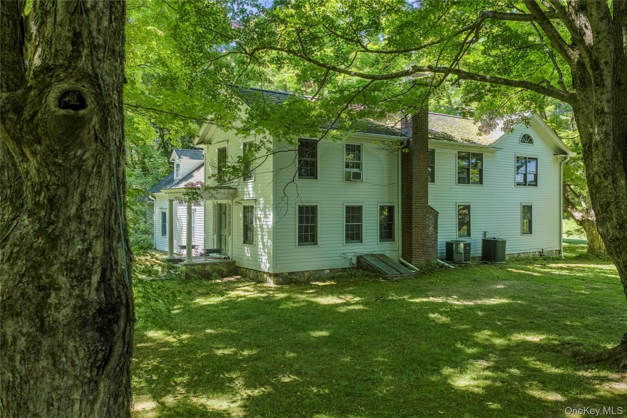 64 S Quaker Hill Road