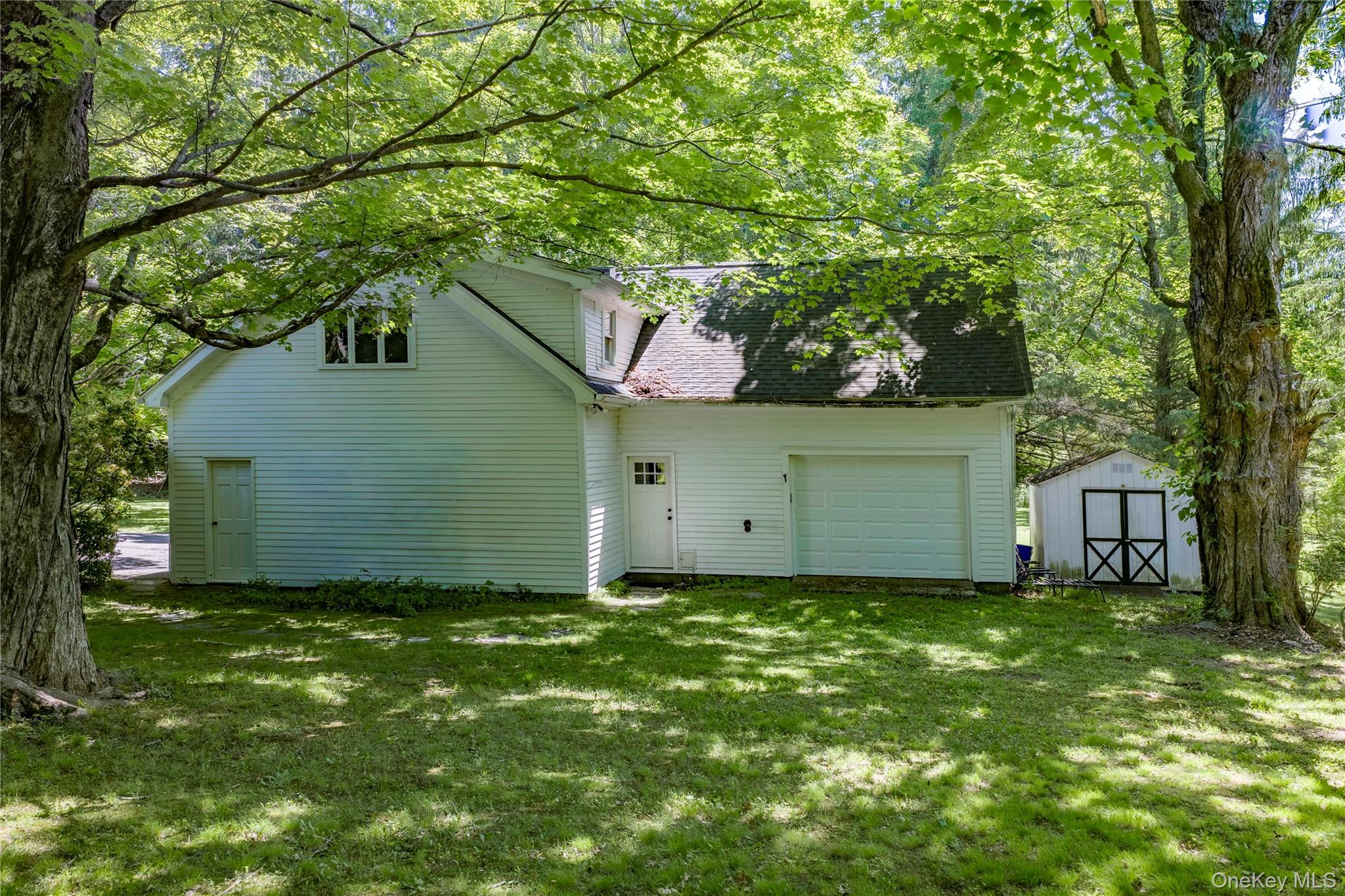 64 S Quaker Hill Road