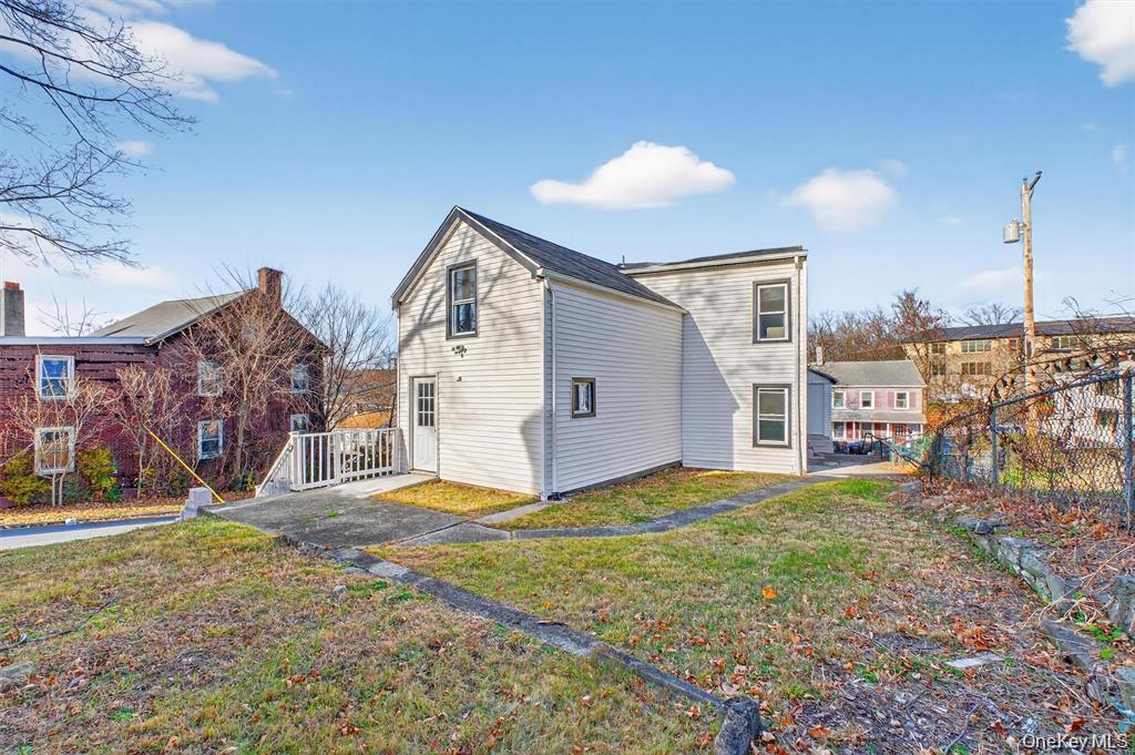 27 Spruce Street