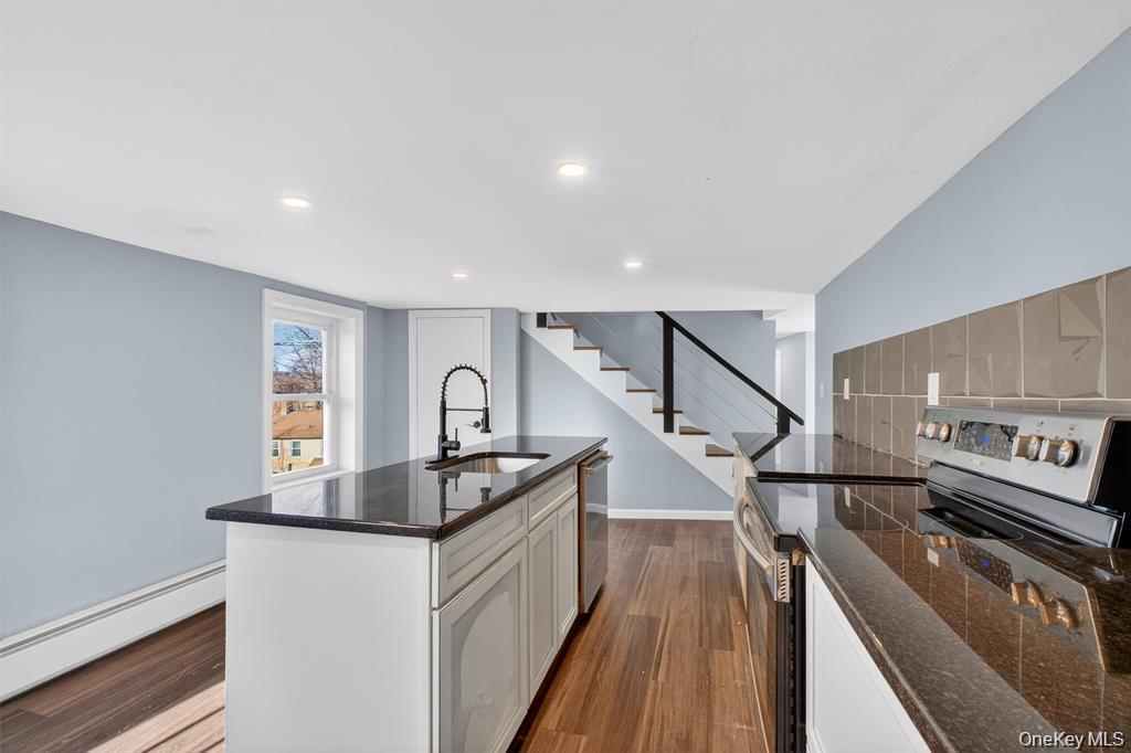 27 Spruce Street