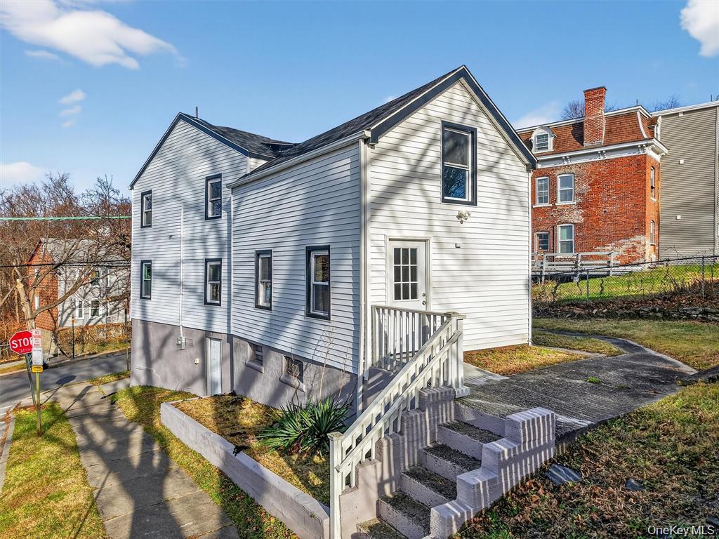 27 Spruce Street