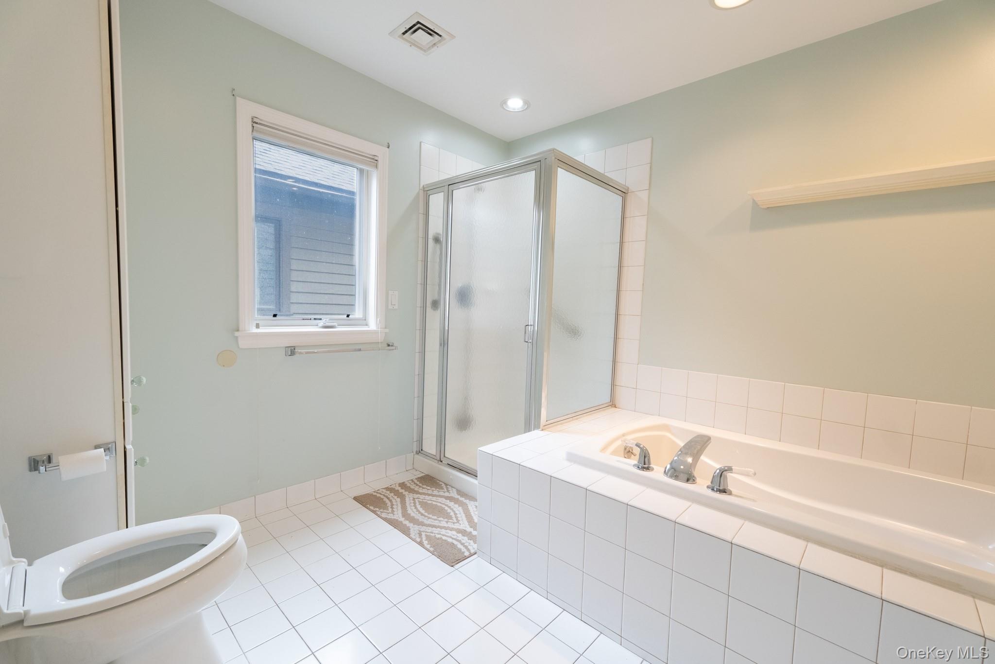 879 Heritage Hills Unit: B