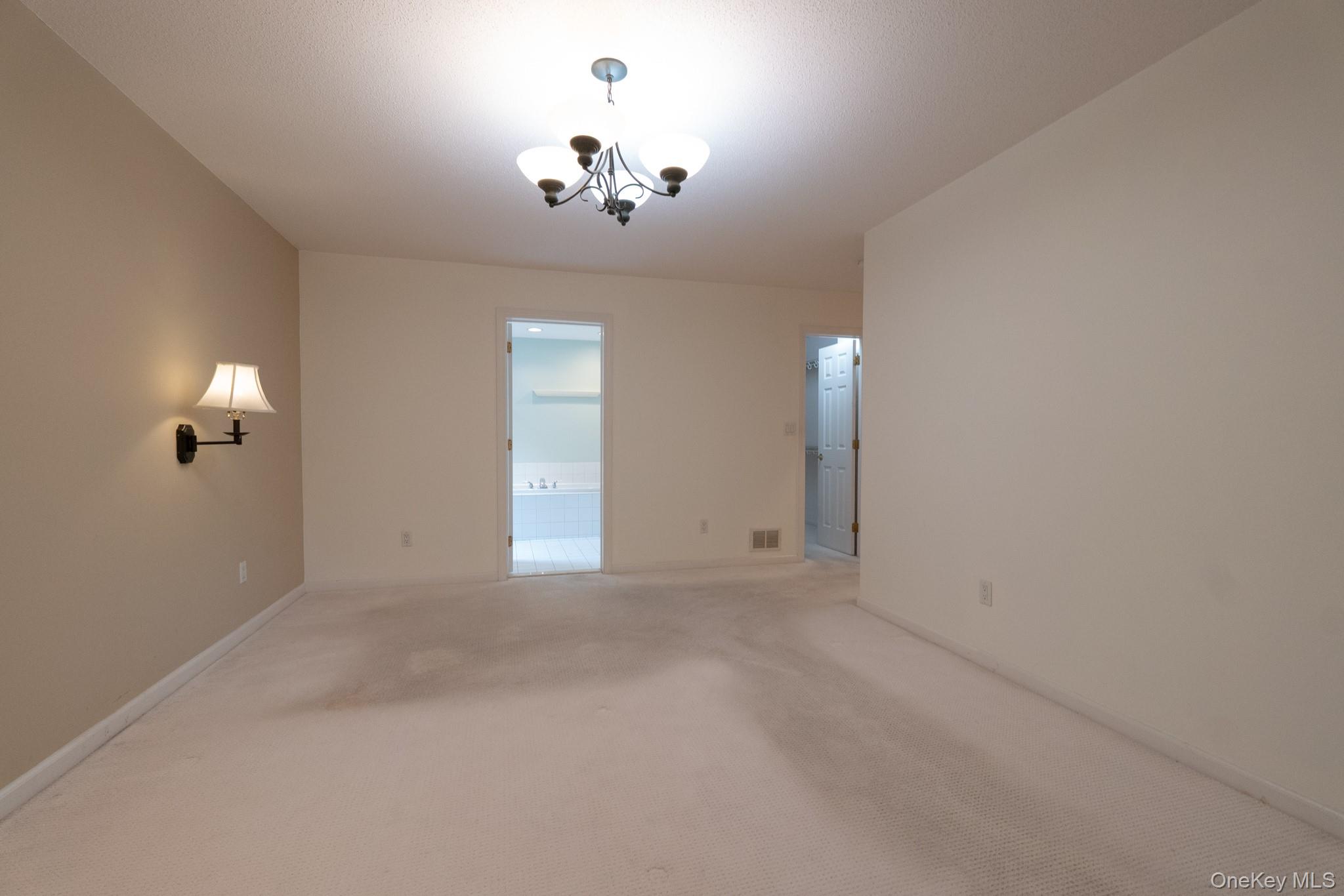 879 Heritage Hills Unit: B