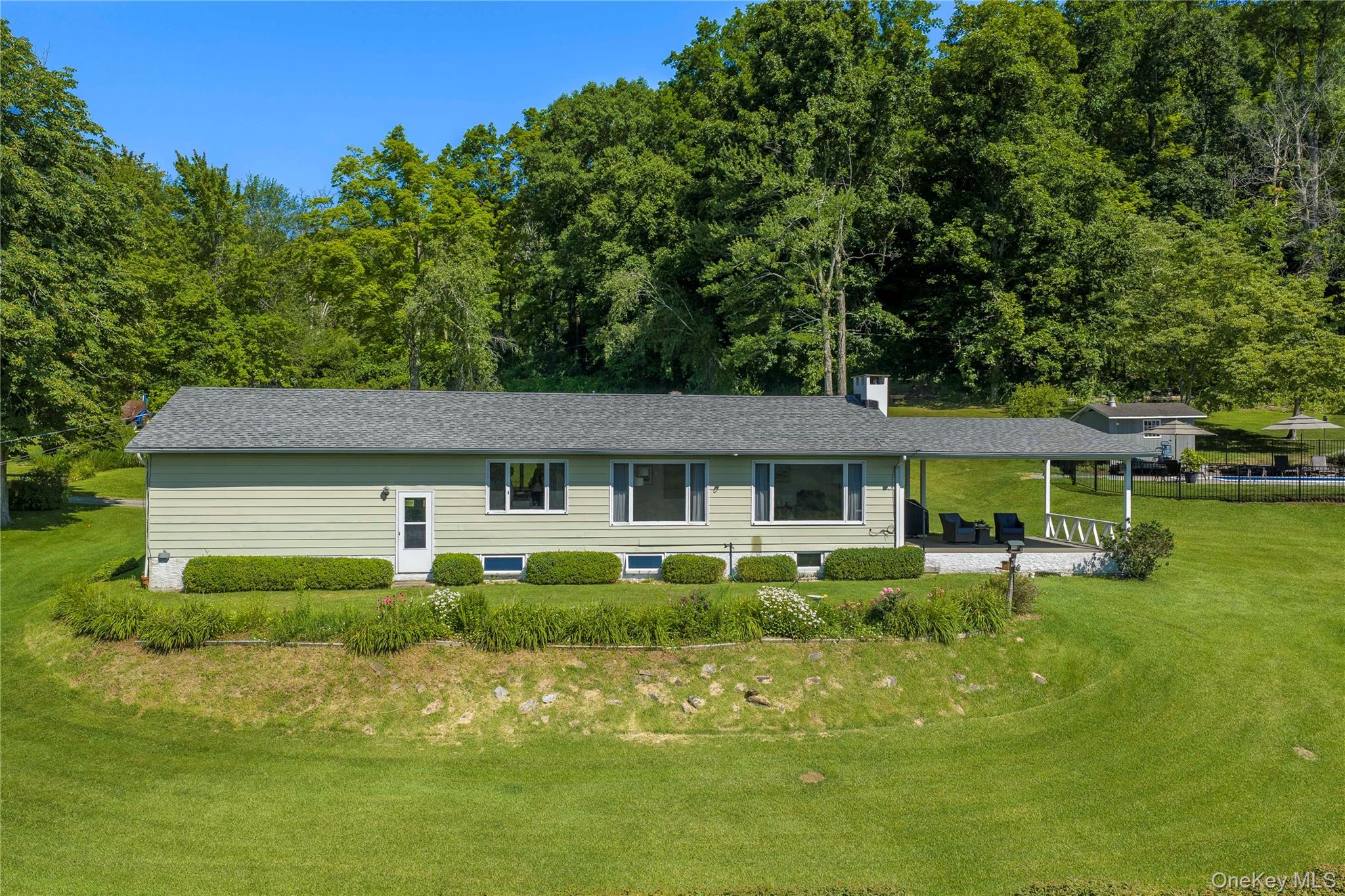 21 Overlook Drive