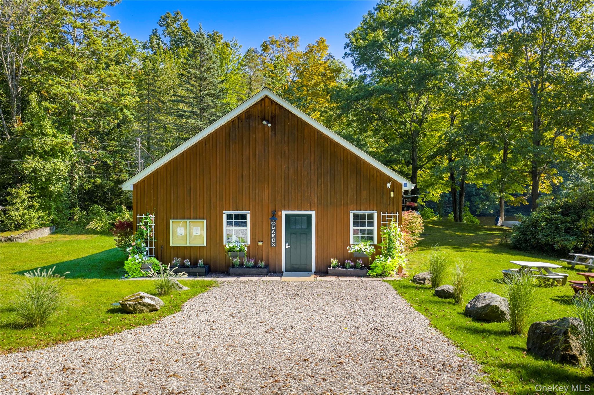 22 Hickory Lane