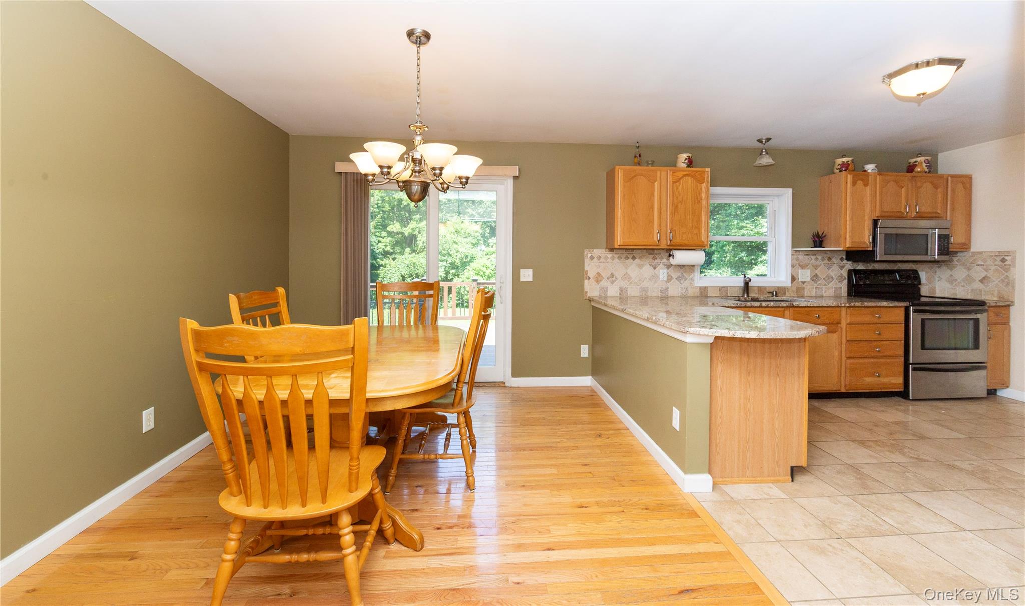 22 Hickory Lane