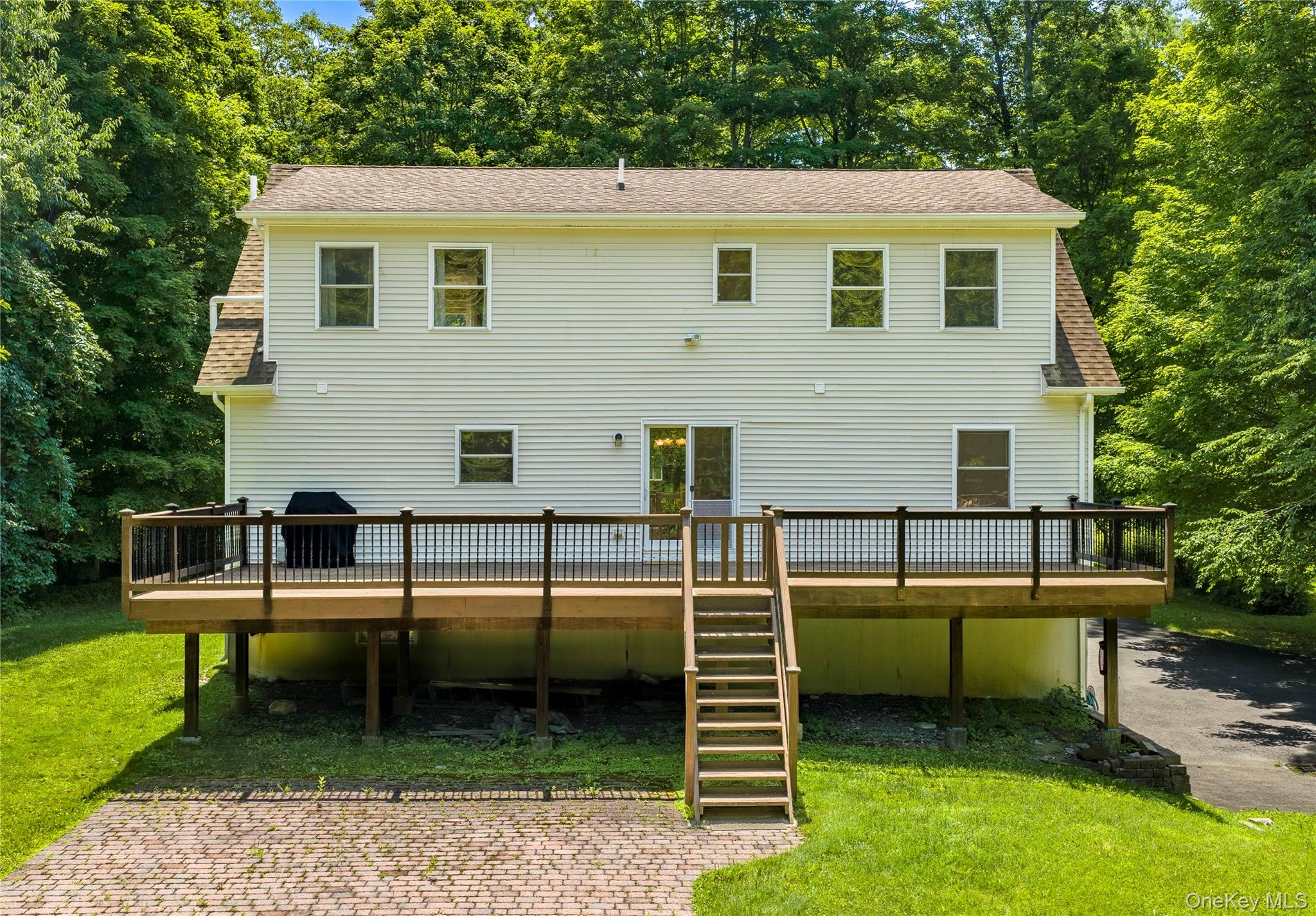 22 Hickory Lane