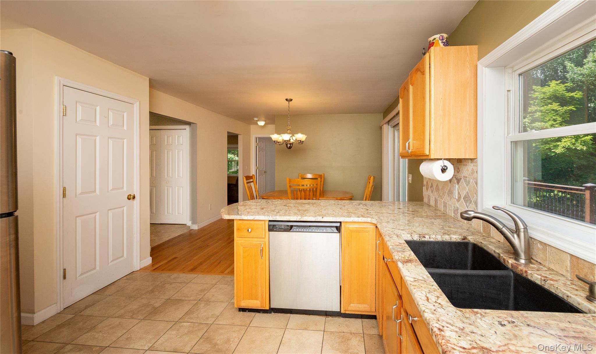 22 Hickory Lane