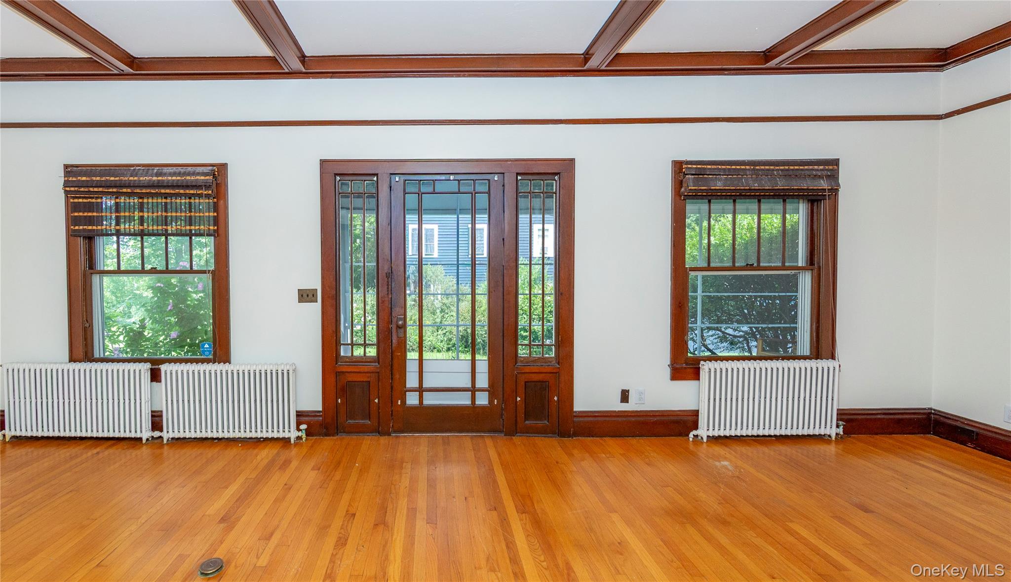 140 E Main Street Unit: 1
