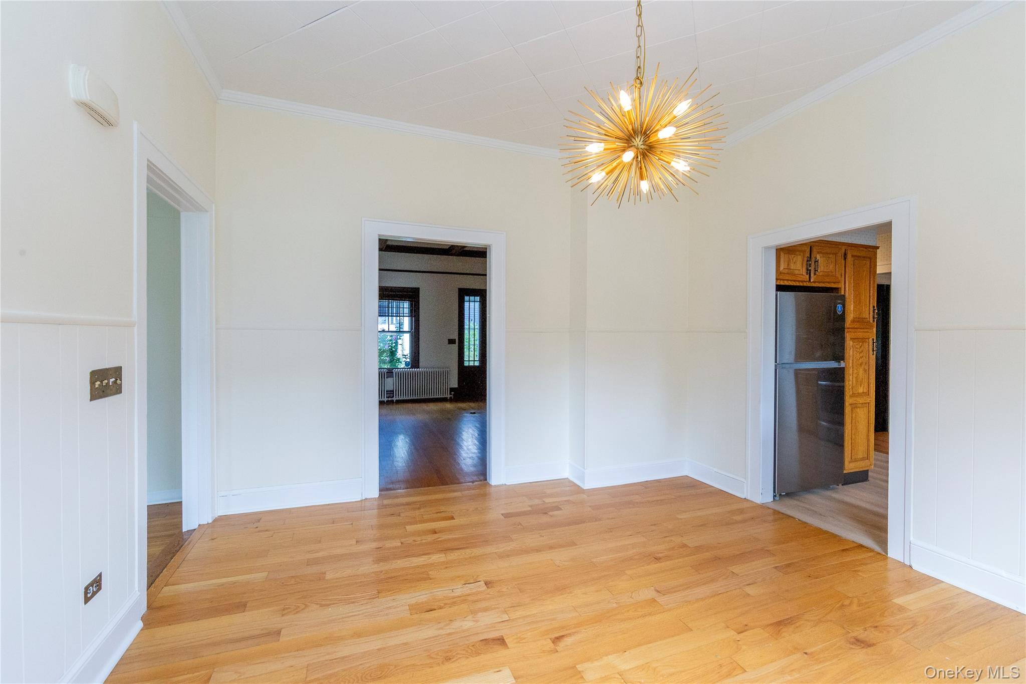 140 E Main Street Unit: 1