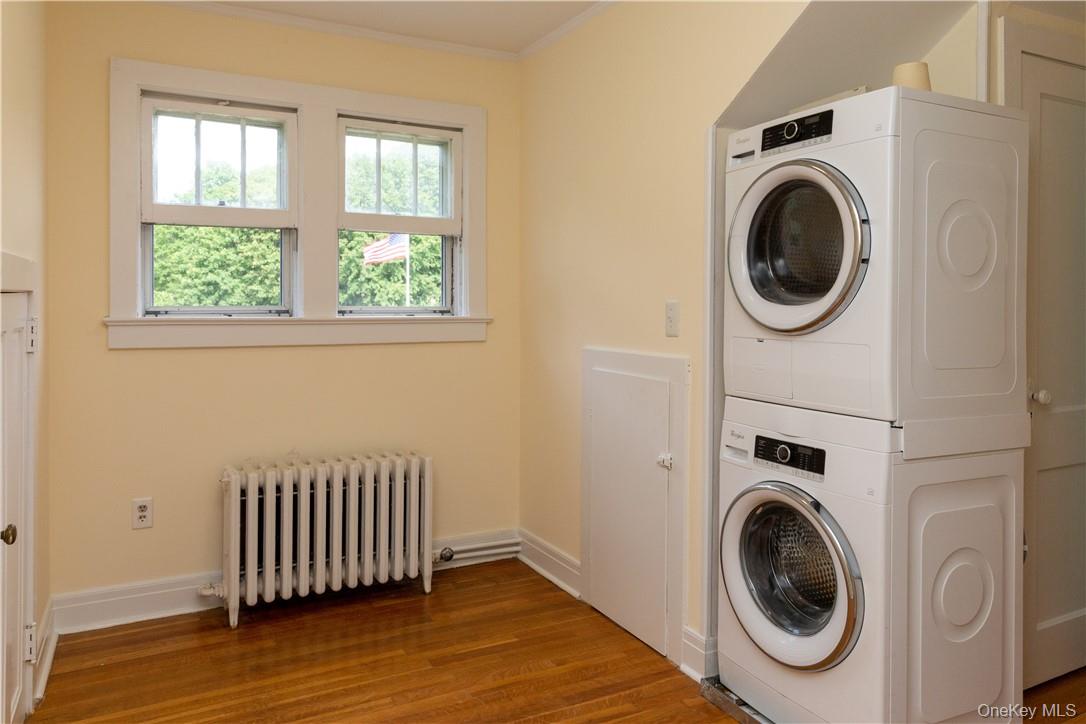 140 E Main Street Unit: 2