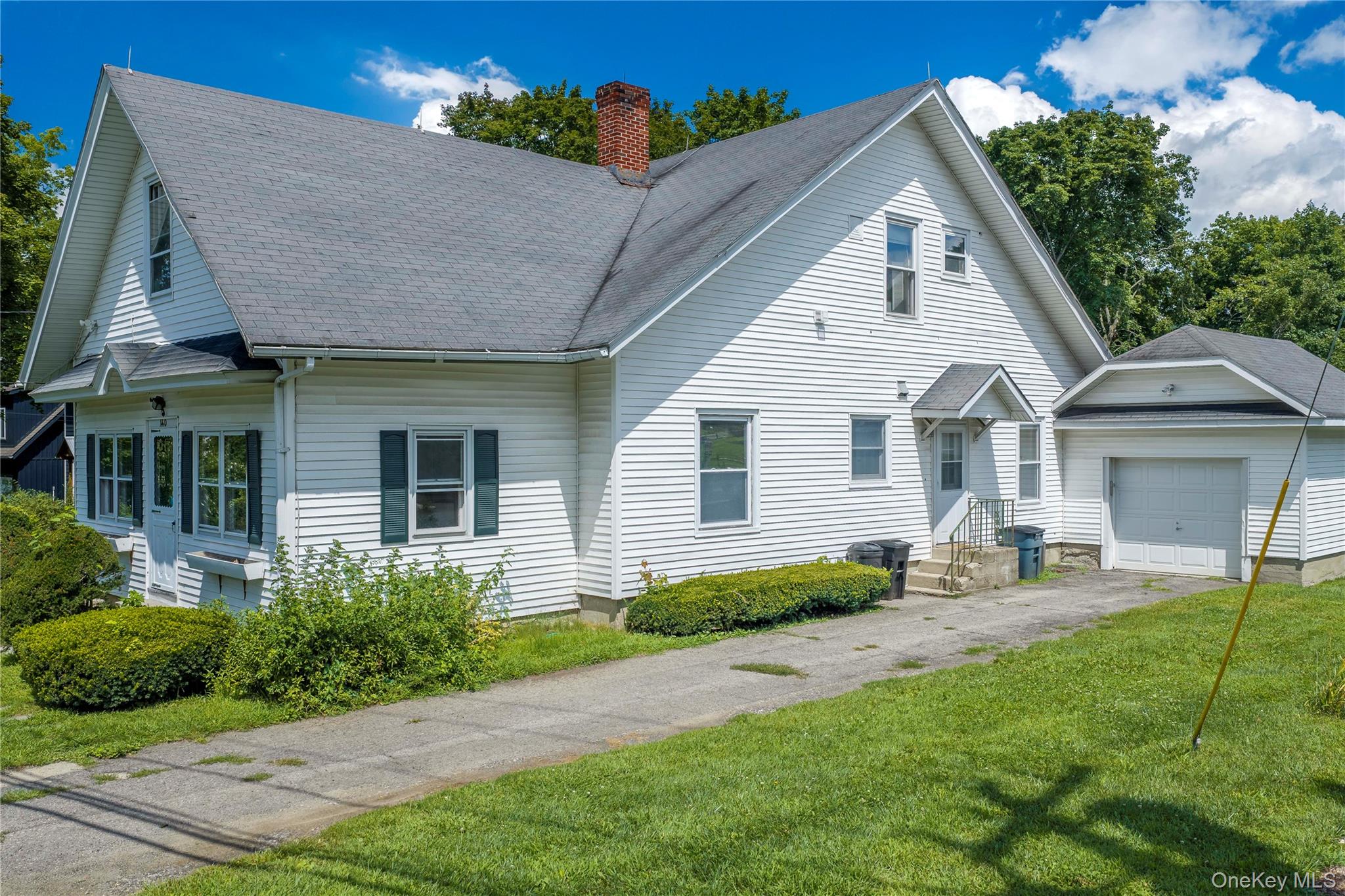 140 E Main Street Unit: 2