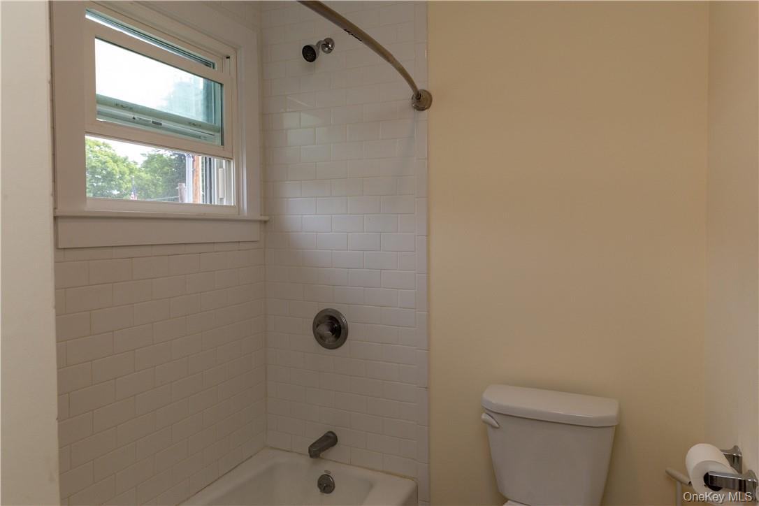 140 E Main Street Unit: 2