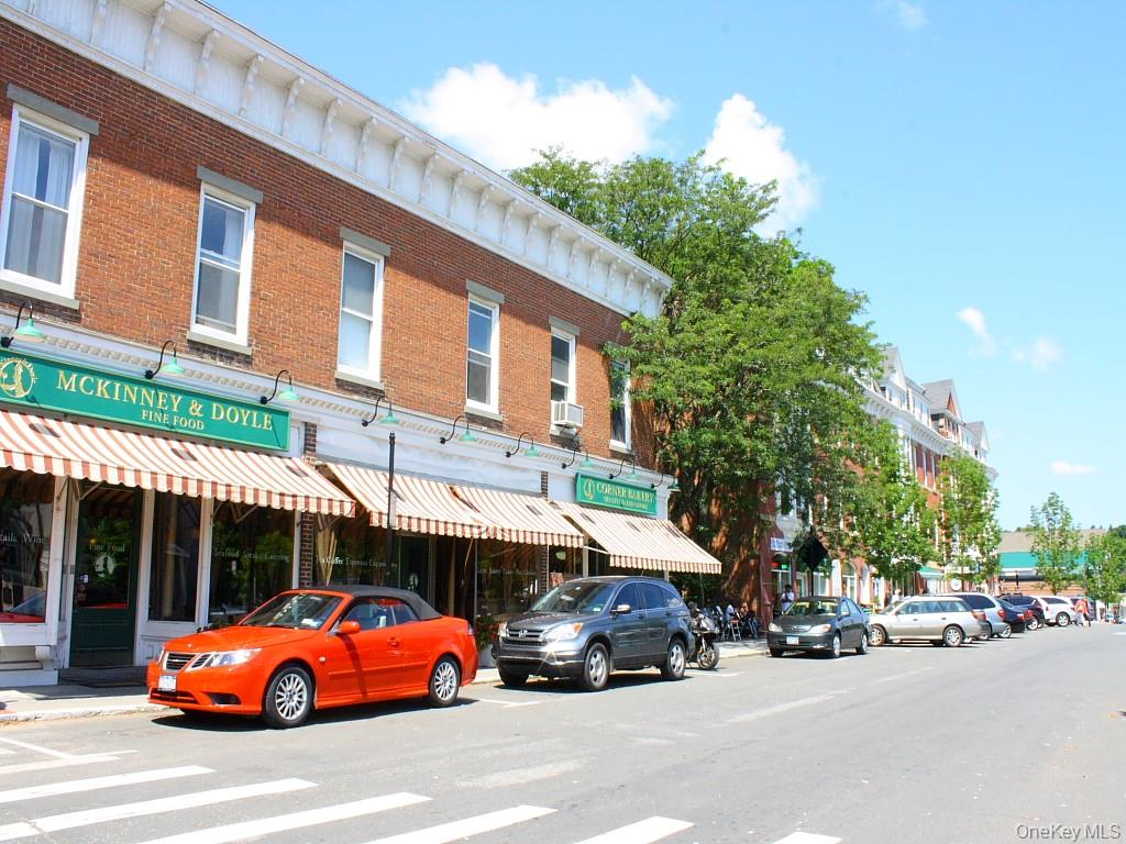 140 E Main Street Unit: 2