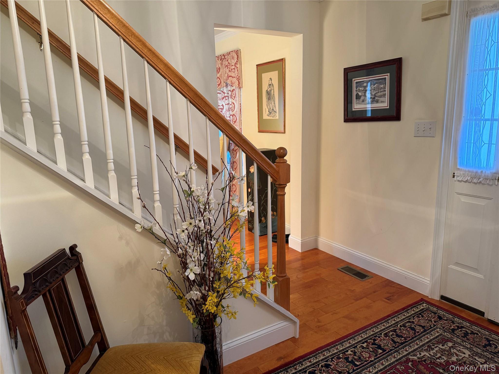 41 W Deer Trail