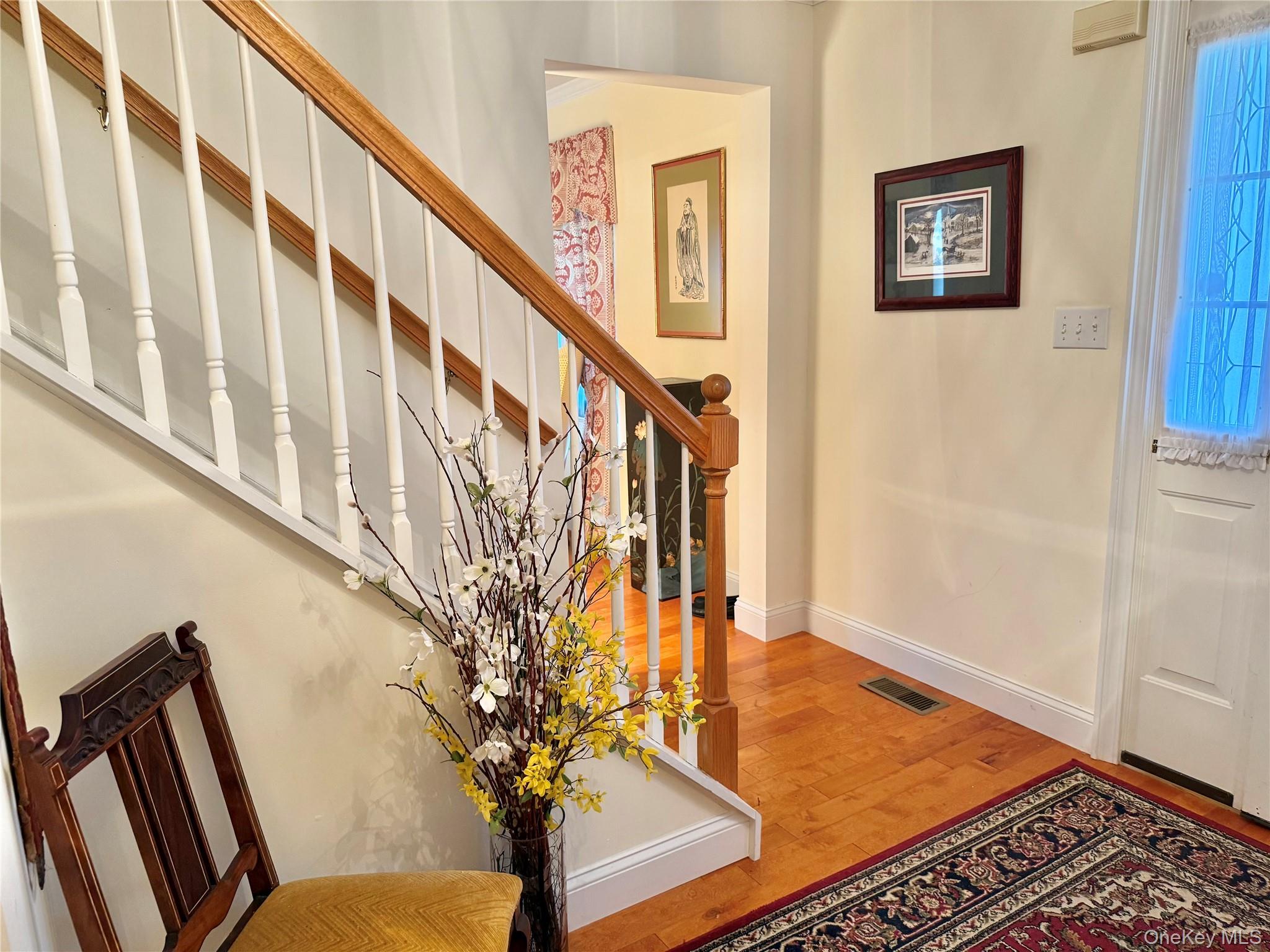 41 W Deer Trail