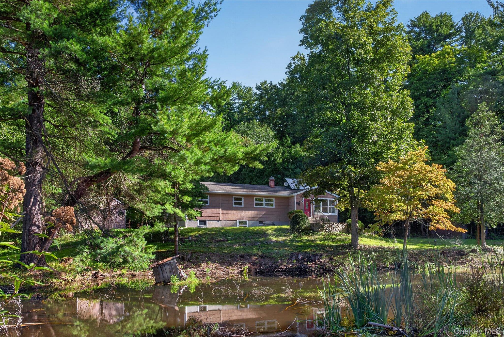 109 Pines Bridge Road