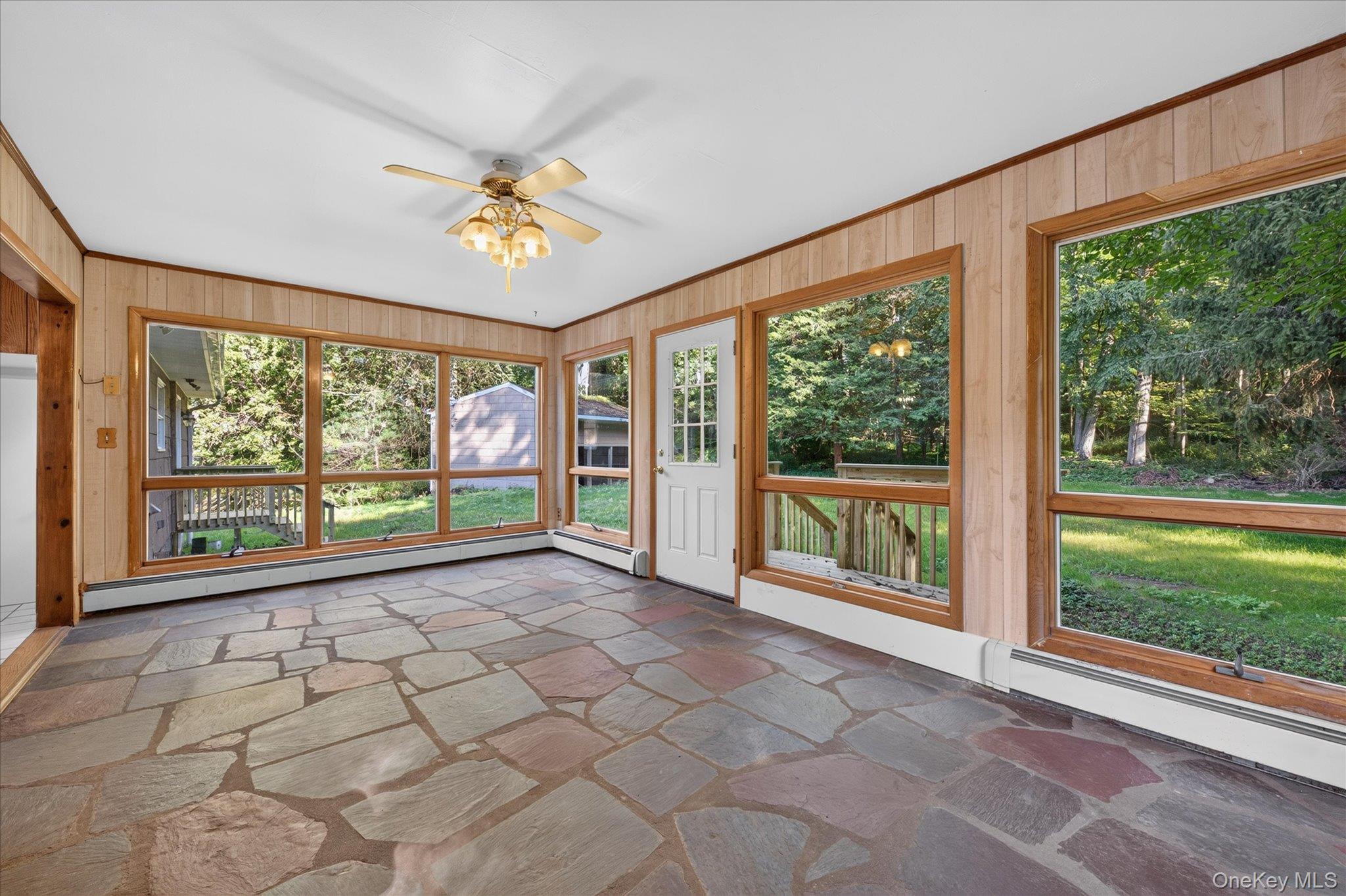 109 Pines Bridge Road