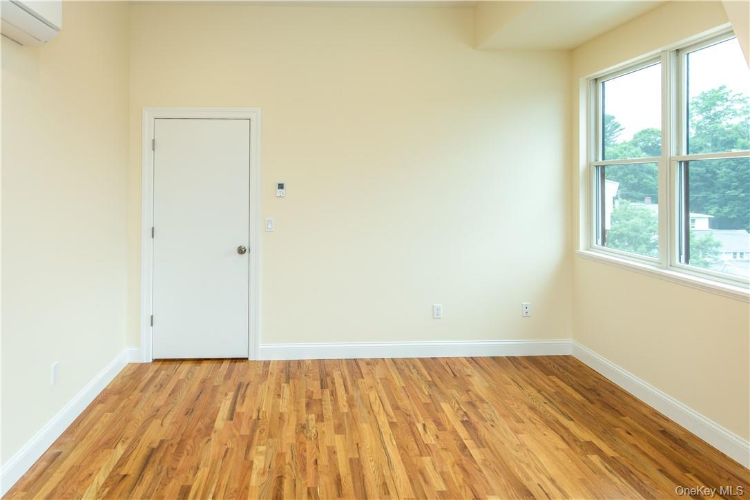 23 E Main Street Unit: 3A