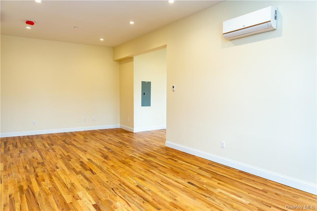 23 E Main Street Unit: 3A