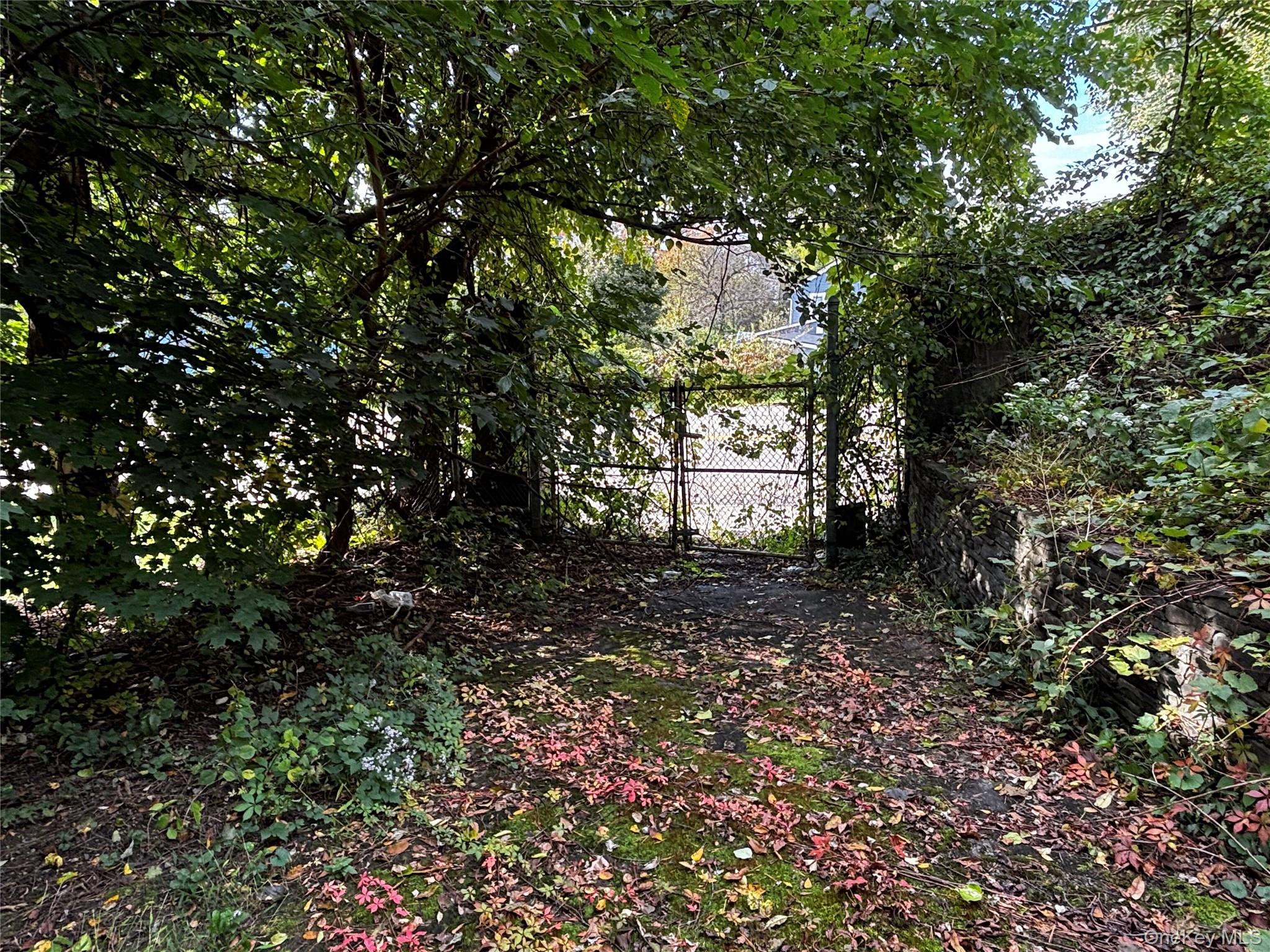 16 Hanna Lane
