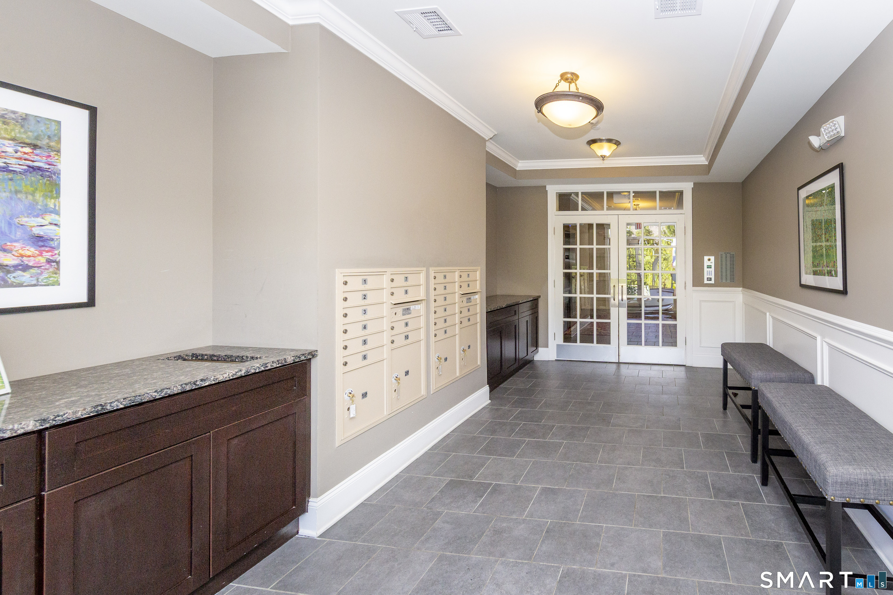 232 Brookside Court Unit: 232