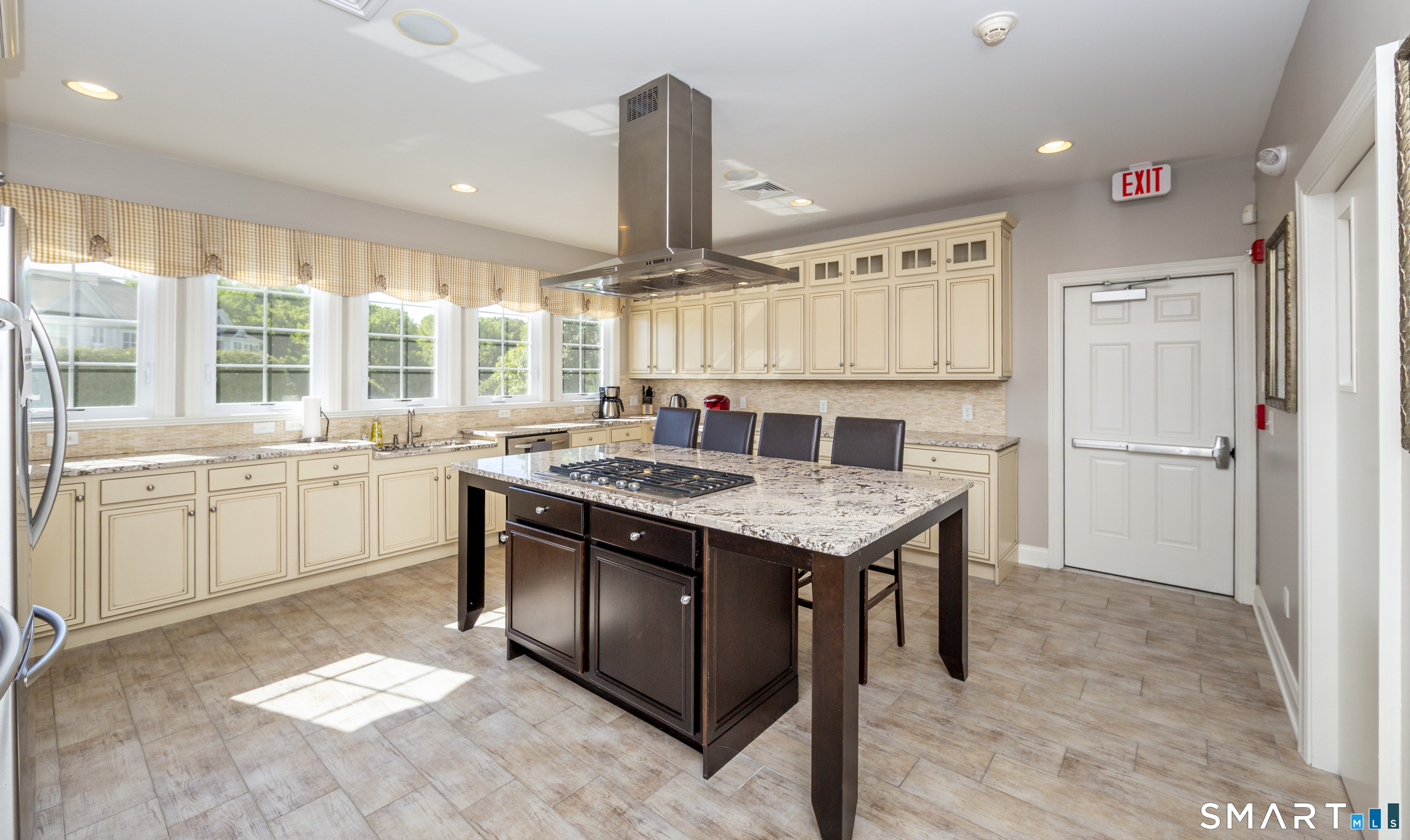 232 Brookside Court Unit: 232