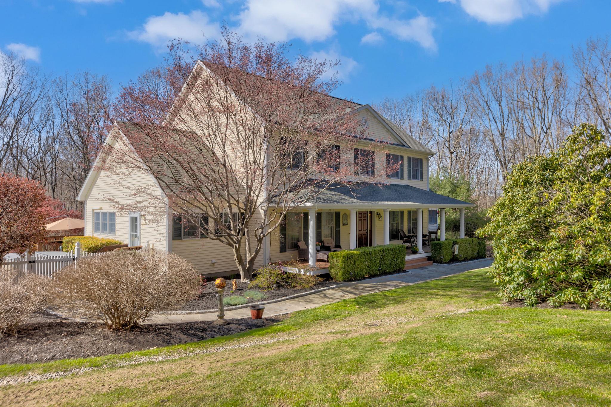 14 Little Pond Road