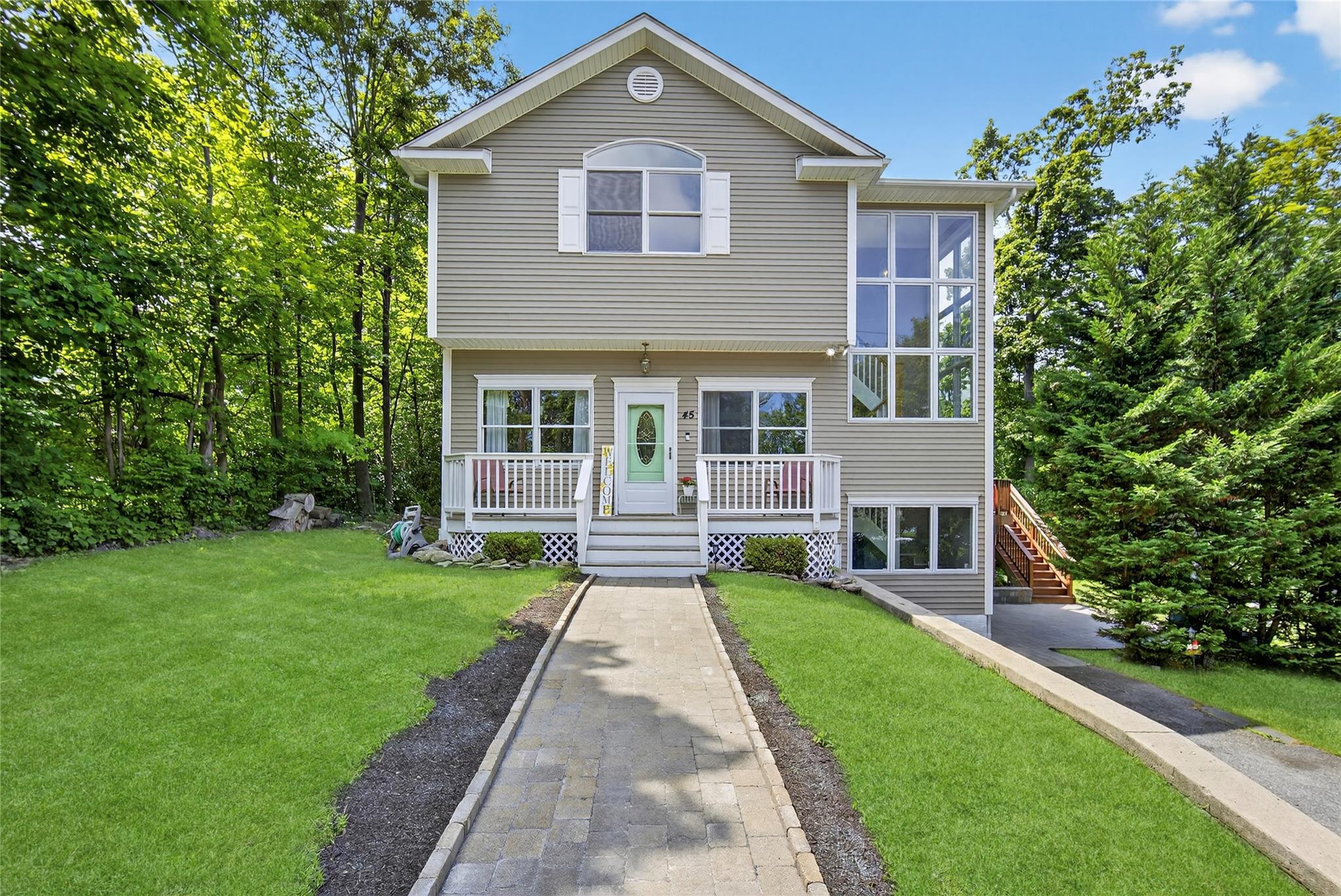 45 Woodland Drive