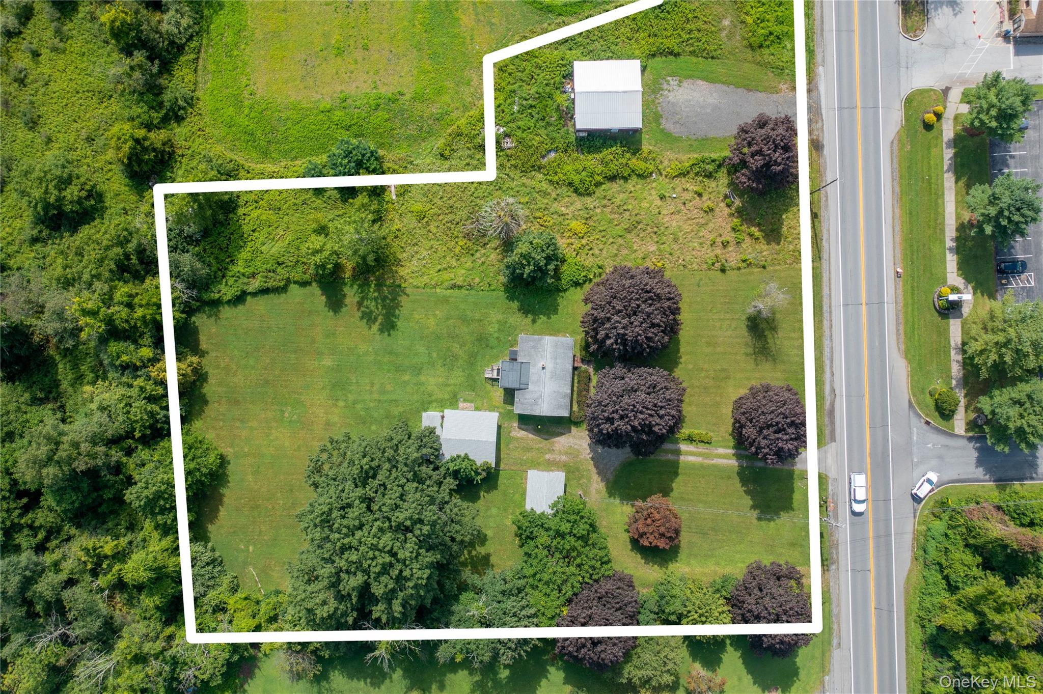 2537-2545 Rt-55 Unit: 2545
