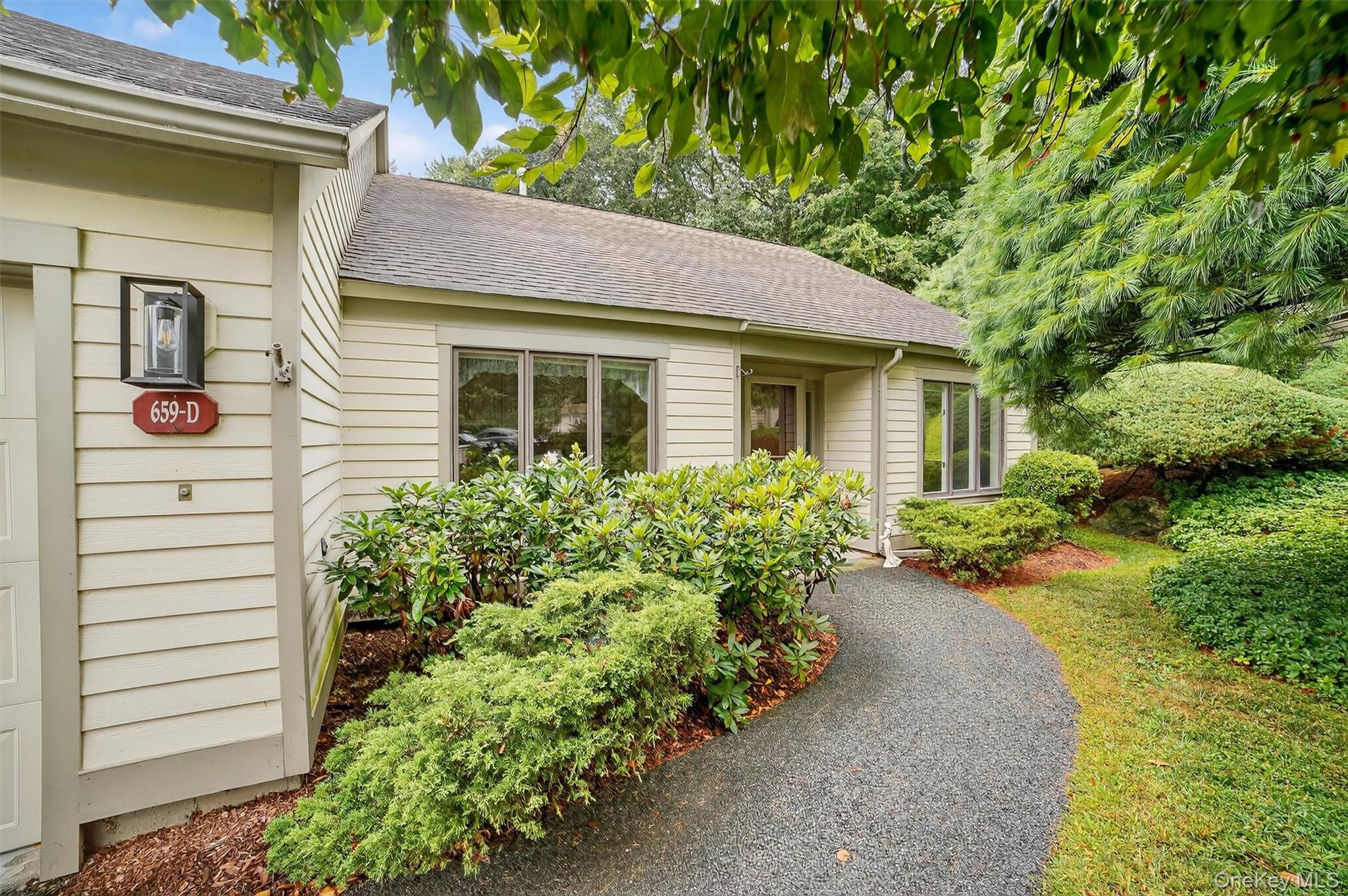 659 Heritage Hills Unit: D