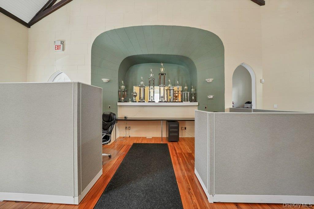 27 Cleveland 1st floor Street