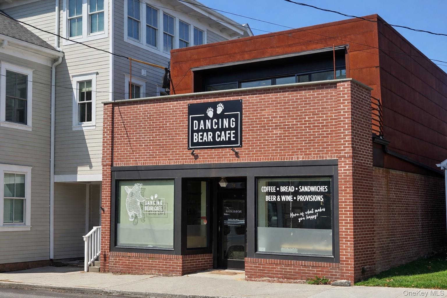 10 E Main Street