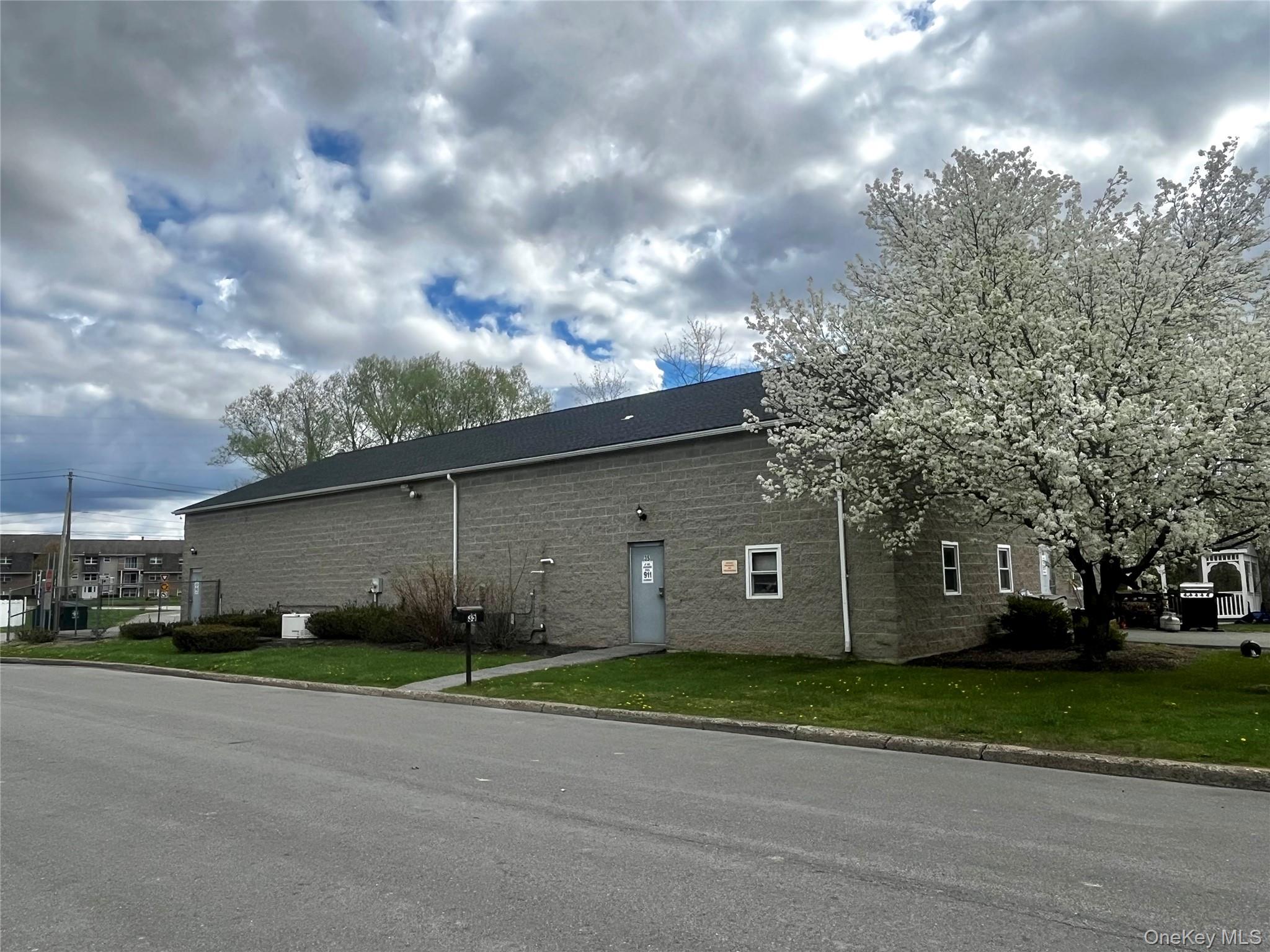 31-59 Peach Place