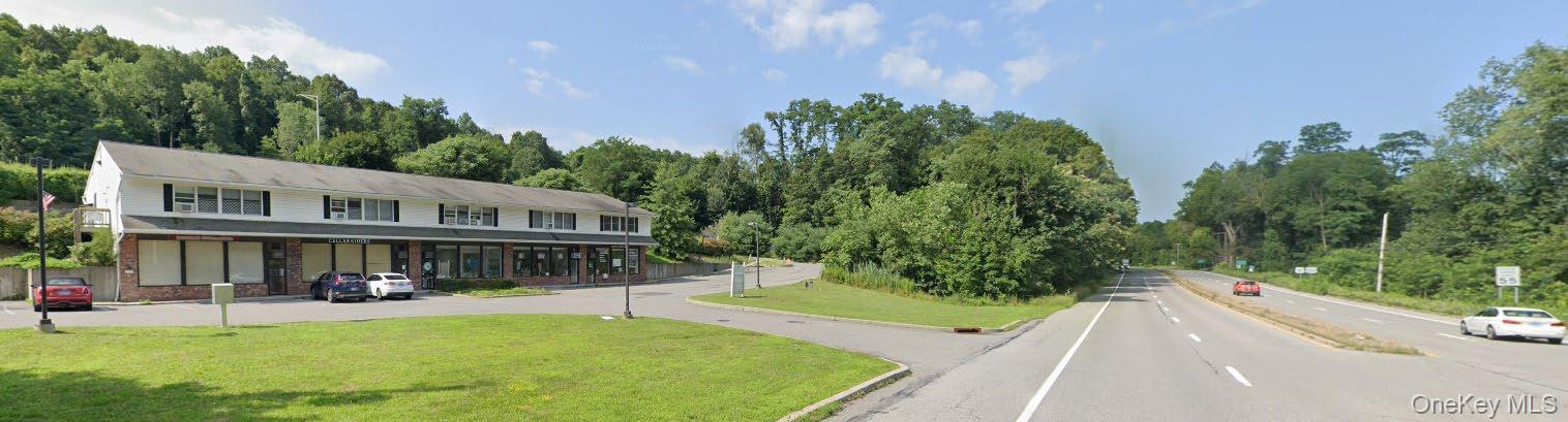 4005 Danbury Road