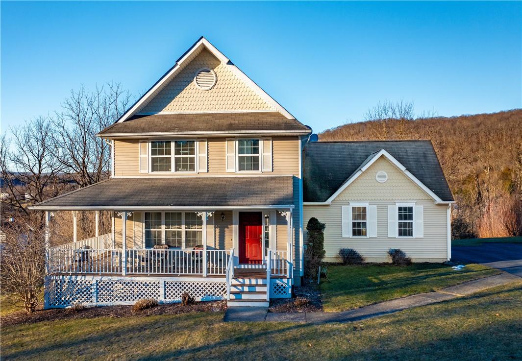 92 W Deer Trail