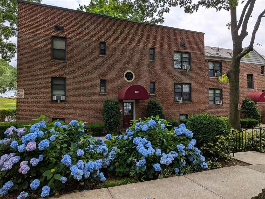 108 Richbell Road Unit: B4